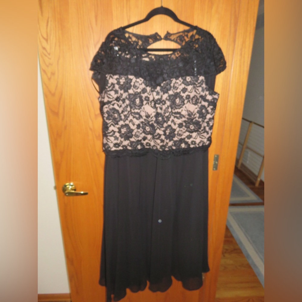 City Chic Elegant Black and Cream Lace Two Piece Dress